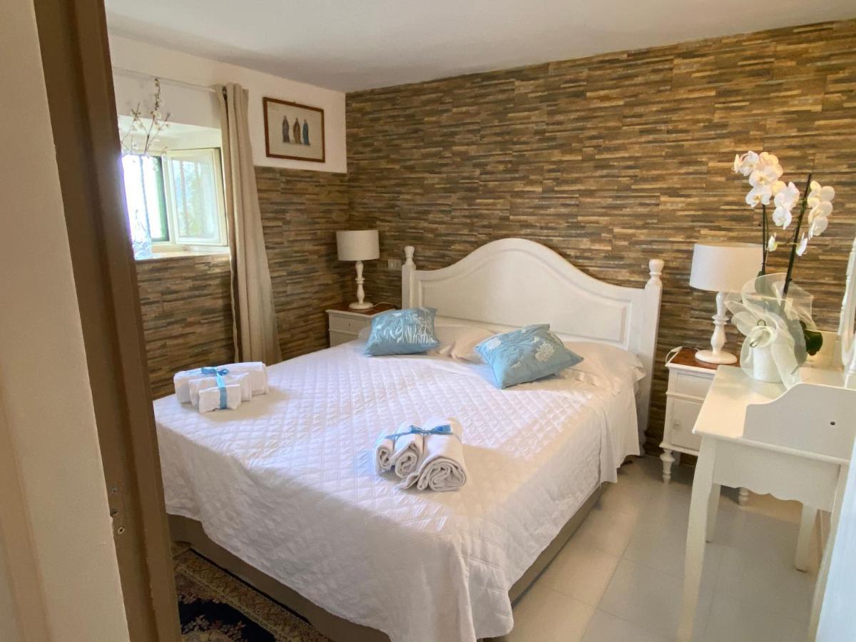 Villa Don Mimi Guarnaschelli La Dependace Taormina Exterior foto
