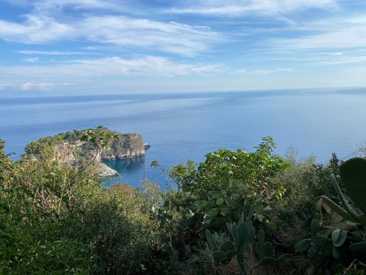 Villa Don Mimi Guarnaschelli La Dependace Taormina Exterior foto